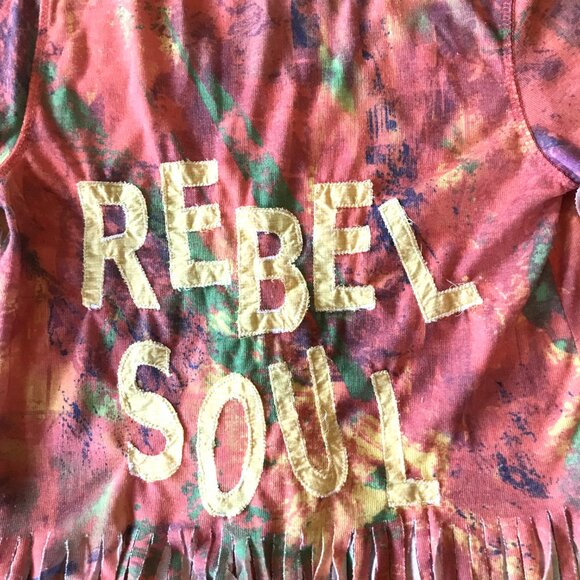 Spring Summer Top, Women’s Size Small: Upcycled Rebel Soul Shirt, Fringy Hems - Picture 9 of 10
